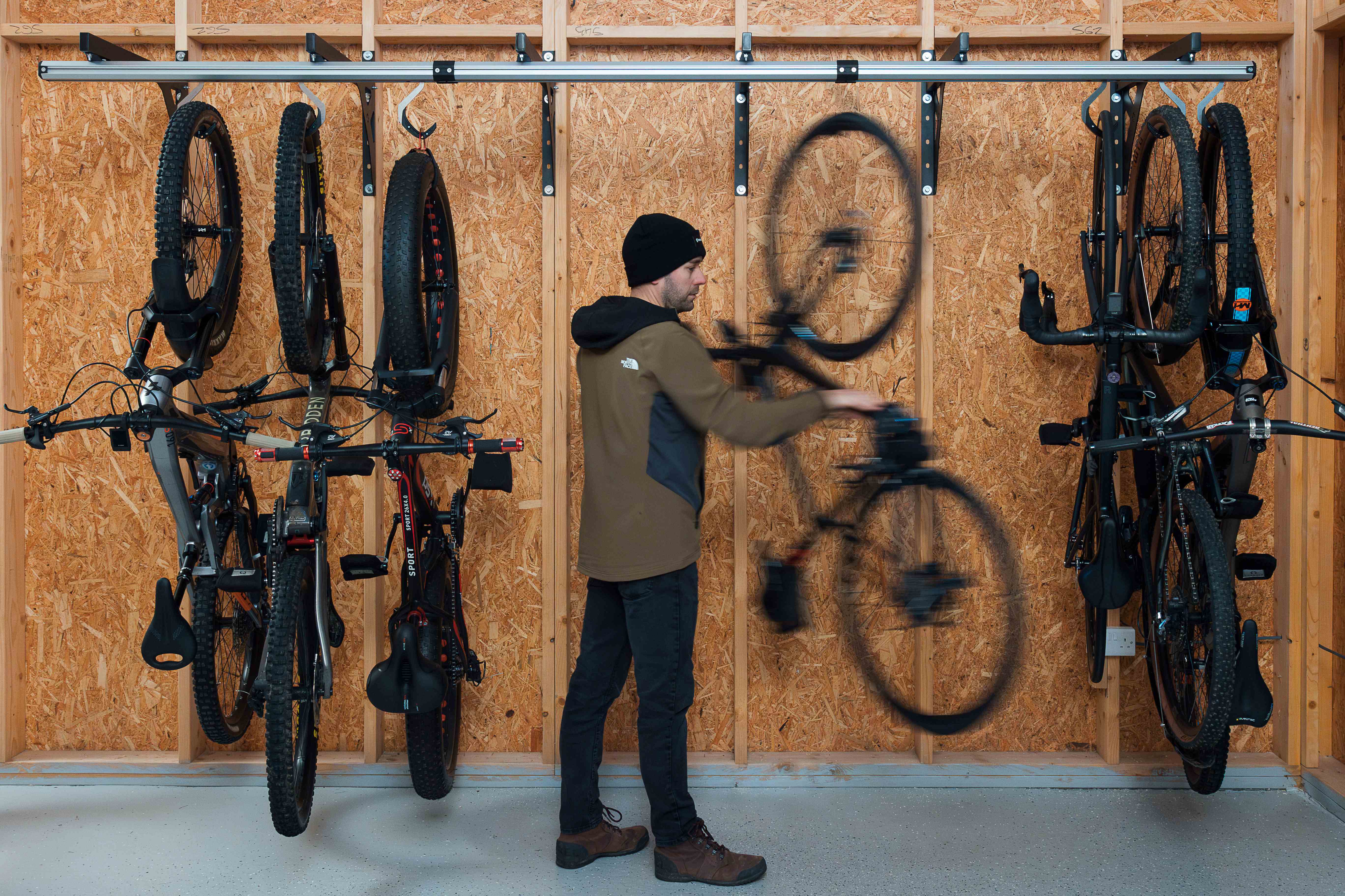 Comment ranger efficacement vos vélos dans le garage